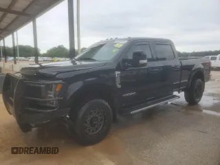 2020 Ford F-250 XL z VIN 1FT7W2BT8LEE92431, wystawiony jako Copart lot #55644225 z przebiegiem 441 678 mil mil oraz Czysty tytuł • Clean title. Historia ofert i sprzedaży dostępna na DreamBid. Obrazek 1.