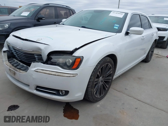 2013 Chrysler 300 with VIN 2C3CCABG5DH711719, listed as a IAAI auction lot 41383018 with 191,863 mi miles. Bid and sale history available at carsss.com. Image 17.
