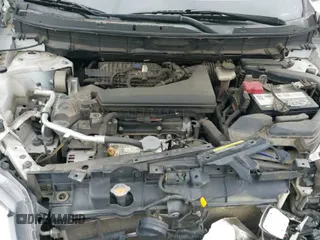 2017 Nissan Rogue SV with VIN KNMAT2MT4HP502251, listed as a IAAI auction lot 41875685 with 176,568 mi miles and . Bid and sale history available at DreamBid. Image 22.