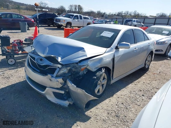 2011 Toyota Camry LE with VIN 4T1BF3EK3BU742628, listed as a IAAI auction lot 41724697 with 193,726 mi miles. Bid and sale history available at carsss.com. Image 2.