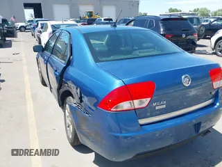 2010 Mercury Milan Premier with VIN 3MEHM0JA8AR653867, listed as a IAAI auction lot 42322027 with 291,977 mi miles and . Bid and sale history available at DreamBid. Image 6.
