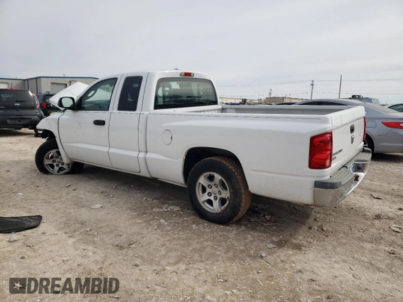 2006 Dodge Dakota SLT with VIN 1D7HE42K86S607616, listed as a Copart auction lot 45513205 with 181,107 mi miles and Salvage Title. Bid and sale history available at carsss.com. Image 2.