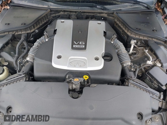 2015 Infiniti Q50 Premium with VIN JN1BV7AR1FM417342, listed as a IAAI auction lot 41887007 with 116,026 mi miles. Bid and sale history available at carsss.com. Image 10.