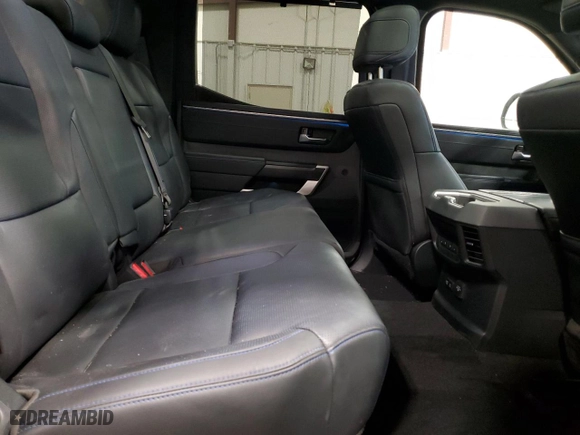 2024 Toyota Tundra 4WD Platinum with VIN 5TFNA5DB5RX139136, listed as a Copart auction lot 84995744 with 15,023 mi miles and Salvage Title. Bid and sale history available at carsss.com. Image 10.