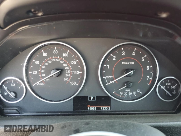 2015 BMW 4 Series 435i xDrive with VIN WBA3R5C51FK372318, listed as a Copart auction lot 52177785 with 74,961 mi miles and Salvage title. Bid and sale history available at DreamBid. Image 9.