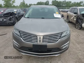 2016 Lincoln MKC Select with VIN 5LMCJ2C97GUJ30711, listed as a IAAI auction lot 42501763 with 118,430 mi miles and . Bid and sale history available at DreamBid. Image 12.