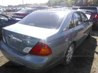 2001 Toyota Avalon XL z VIN 4T1BF28B41U159005, wystawiony jako IAAI lot #22756933 z przebiegiem Nie podano mil oraz . Historia ofert i sprzedaży dostępna na DreamBid. Obrazek 4.