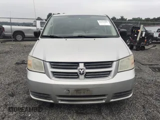 2008 Dodge Grand Caravan SE with VIN 2D8HN44H58R772251, listed as a IAAI auction lot 42479290 with 173,301 mi miles and . Bid and sale history available at DreamBid. Image 12.