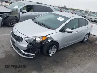 2016 Kia Forte LX z VIN KNAFK4A61G5463466, wystawiony jako IAAI lot #42385579 z przebiegiem 82 806 mil mil oraz . Historia ofert i sprzedaży dostępna na DreamBid. Obrazek 2.