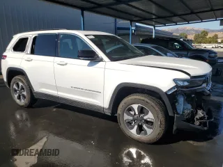 2025 Jeep Grand Cherokee z VIN 1C4RJYB69S8700608, wystawiony jako Copart lot #64587425 z przebiegiem 6 289 mil mil oraz Czysty tytuł • Clean title. Historia ofert i sprzedaży dostępna na DreamBid. Obrazek 4.