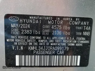2024 Hyundai Sonata Hybrid SEL with VIN KMHL34JJ0RA099179, listed as a Copart auction lot 54046565 with 29,049 mi miles and Clean Title. Bid and sale history available at carsss.com. Image 12.
