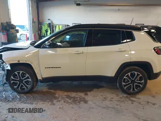 2024 Jeep Compass Limited with VIN 3C4NJDCN2RT593278, listed as a IAAI auction lot 41196538 with 6,304 mi miles and . Bid and sale history available at carsss.com. Image 14.
