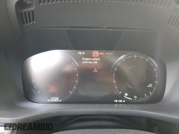 2020 Volvo XC60 Momentum with VIN YV4A22RK1L1512750, listed as a Copart auction lot 88429575 with 107,632 mi miles and Clean title. Bid and sale history available at DreamBid. Image 9.