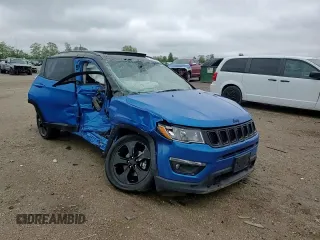 2020 Jeep Compass Latitude z VIN 3C4NJCBB4LT102329, wystawiony jako Copart lot #57476875 z przebiegiem Nie podano mil oraz Szkoda całkowita • Salvage title. Historia ofert i sprzedaży dostępna na DreamBid. Obrazek 14.