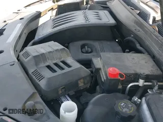 2017 Chevrolet Equinox LT z VIN 2GNALCEK3H6143817, wystawiony jako IAAI lot #43304874 z przebiegiem 105 358 mil mil oraz . Historia ofert i sprzedaży dostępna na DreamBid. Obrazek 19.