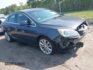 2012 Buick Verano with VIN 1G4PP5SK7C4209007, listed as a IAAI auction lot 42001351 with 34,328 mi miles and . Bid and sale history available at carsss.com. Image 1.