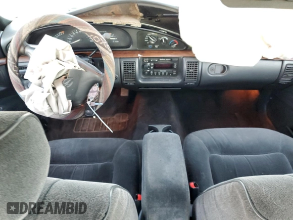1998 Oldsmobile 88 LS z VIN 1G3HN52K8W4865297, wystawiony jako Copart lot #78698224 z przebiegiem 271 468 mil mil oraz Szkoda całkowita • Salvage title. Historia ofert i sprzedaży dostępna na DreamBid. Obrazek 8.