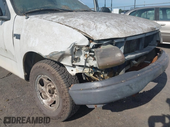 2003 Ford F-150 XL with VIN 2FTRF17223CB06076, listed as a IAAI auction lot 42616706 with 399,659 mi miles and . Bid and sale history available at DreamBid. Image 12.