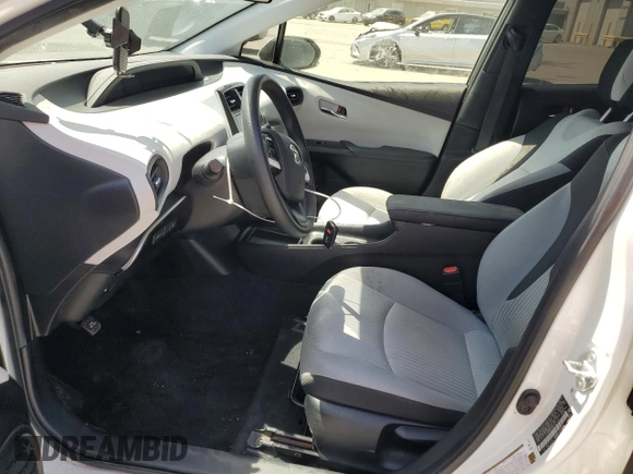 2016 Toyota Prius Two z VIN JTDKBRFU0G3016161, wystawiony jako Copart lot #59258175 z przebiegiem 149 447 mil mil oraz Szkoda całkowita • Salvage title. Historia ofert i sprzedaży dostępna na DreamBid. Obrazek 7.