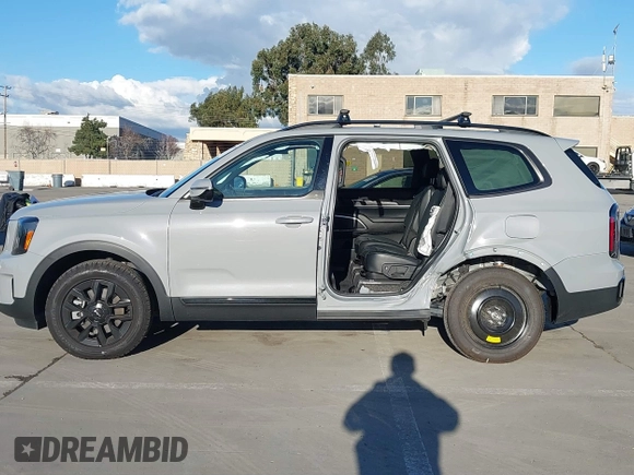 2024 Kia Telluride SX Prestige X-Pro with VIN 5XYP5DGCXRG428642, listed as a IAAI auction lot 41518556 with 12,244 mi miles and . Bid and sale history available at DreamBid. Image 15.