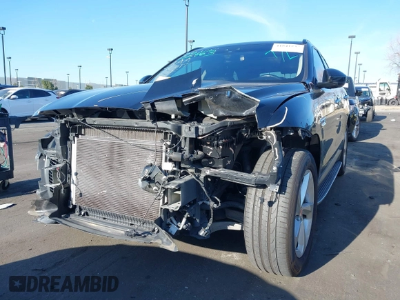 2017 Jaguar F-Pace 35t Premium z VIN SADCJ2BV7HA893051, wystawiony jako IAAI lot #41841534 z przebiegiem 67 615 mil mil oraz . Historia ofert i sprzedaży dostępna na DreamBid. Obrazek 6.