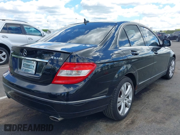 2008 Mercedes-Benz C 300 Sport with VIN WDDGF81X58F060636, listed as a IAAI auction lot 42194907 with 143,839 mi miles and . Bid and sale history available at carsss.com. Image 4.