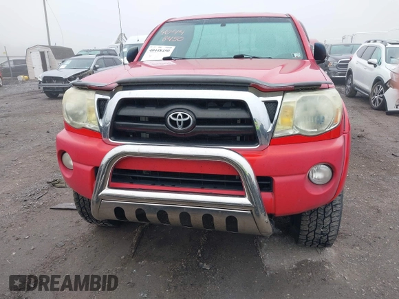 2006 Toyota Tacoma with VIN 5TEUU42N66Z241527, listed as a IAAI auction lot 40448450 with 161,424 mi miles. Bid and sale history available at carsss.com. Image 12.