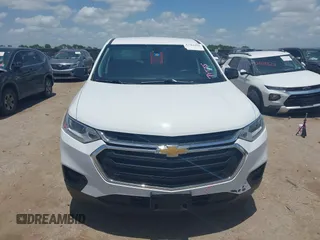 2020 Chevrolet Traverse LS z VIN 1GNERFKW0LJ144119, wystawiony jako IAAI lot #42561910 z przebiegiem 136 035 mil mil oraz . Historia ofert i sprzedaży dostępna na DreamBid. Obrazek 12.