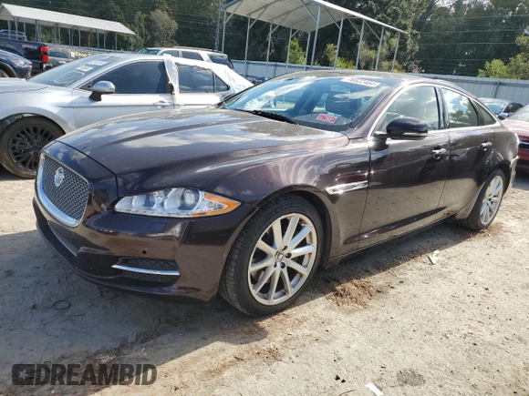 2013 Jaguar XJ z VIN SAJWA1C75D8V54004, wystawiony jako Copart lot #76922464 z przebiegiem 107 175 mil mil oraz Szkoda całkowita • Salvage title. Historia ofert i sprzedaży dostępna na DreamBid. Obrazek 1.