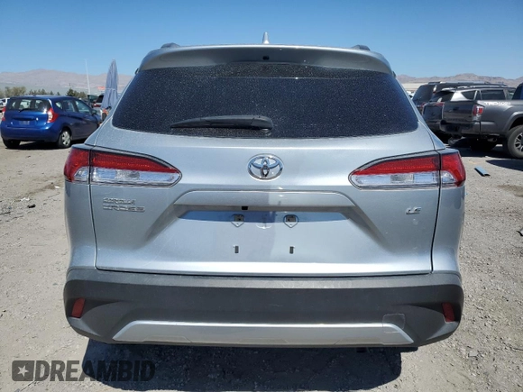 2023 Toyota Corolla Cross LE z VIN 7MUBAAAGXPV055740, wystawiony jako Copart lot #50434665 z przebiegiem 35 758 mil mil oraz Szkoda całkowita • Salvage title. Historia ofert i sprzedaży dostępna na DreamBid. Obrazek 6.