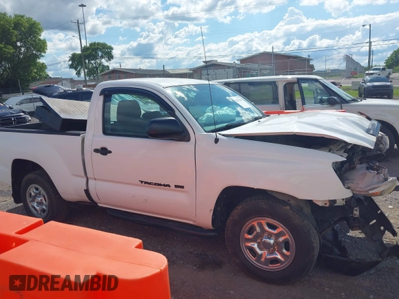 2013 Toyota Tacoma z VIN 5TFNX4CN1DX018438, wystawiony jako IAAI lot #42241260 z przebiegiem 55 253 mil mil oraz . Historia ofert i sprzedaży dostępna na DreamBid. Obrazek 13.