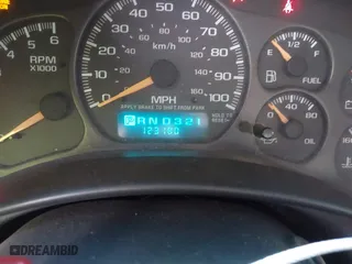 2002 Chevrolet Silverado 1500 LS with VIN 1GCEK19TX2E298985, listed as a IAAI auction lot 41459560 with 123,180 mi miles. Bid and sale history available at carsss.com. Image 7.