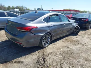 2015 Hyundai Genesis 3.8L with VIN KMHGN4JE5FU095721, listed as a IAAI auction lot 42055501 with 89,517 mi miles. Bid and sale history available at carsss.com. Image 4.