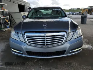 2013 Mercedes-Benz E 350 Luxury with VIN WDDHF5KB1DA737288, listed as a Copart auction lot 80308084 with 67,694 mi miles and Salvage title. Bid and sale history available at DreamBid. Image 5.
