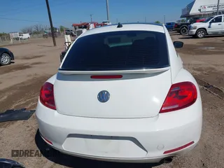 2012 Volkswagen Beetle with VIN 3VWV87AT1CM627756, listed as a IAAI auction lot 41657307 with 81,924 mi miles and . Bid and sale history available at DreamBid. Image 16.