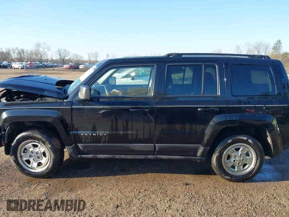 2016 Jeep Patriot Sport with VIN 1C4NJPBAXGD699514, listed as a IAAI auction lot 41945662 with 100,111 mi miles. Bid and sale history available at carsss.com. Image 15.