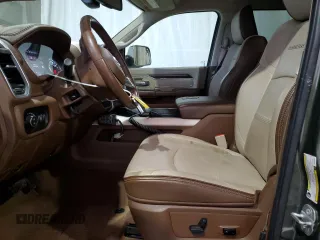 2022 Ram 2500 Laramie with VIN 3C6UR5FL5NG108761, listed as a Copart auction lot 49276485 with 45,456 mi miles and Clean title. Bid and sale history available at DreamBid. Image 7.