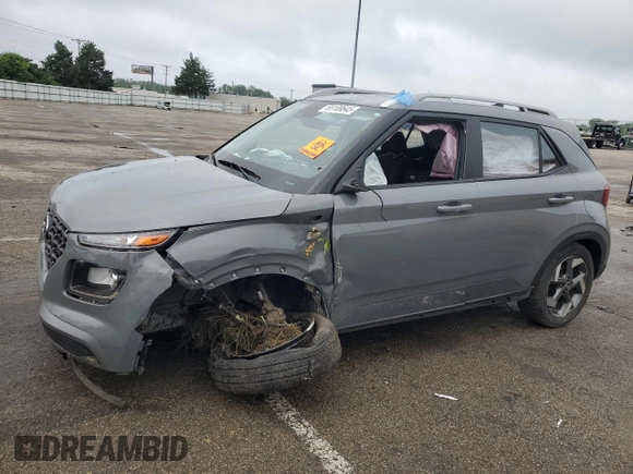 2022 Hyundai Venue SEL with VIN KMHRC8A36NU135985, listed as a Copart auction lot 58169645 with 28,547 mi miles and Salvage title. Bid and sale history available at DreamBid. Image 1.