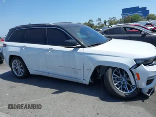 2023 Jeep Grand Cherokee Summit Reserve with VIN 1C4RJYE68P8787968, listed as a IAAI auction lot 42338911 with 28,652 mi miles and . Bid and sale history available at DreamBid. Image 13.