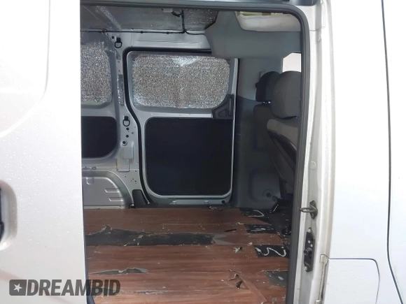 2021 Nissan NV200 SV z VIN 3N6CM0KN6MK690911, wystawiony jako IAAI lot #41250782 z przebiegiem Nie podano mil oraz . Historia ofert i sprzedaży dostępna na DreamBid. Obrazek 8.