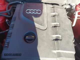 2010 Audi A4 Premium Plus с VIN WAUFFAFL1AN038872, выставлен на аукционе IAAI как лот 41295934 с пробегом 220 981 миль миль и . История ставок и продаж доступна на DreamBid. Изображение 10.