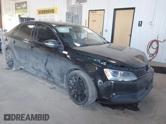 2011 Volkswagen Jetta TDI with VIN 3VWLL7AJ8BM113521, listed as a IAAI auction lot 41716025 with 195,937 mi miles and . Bid and sale history available at DreamBid. Image 1.