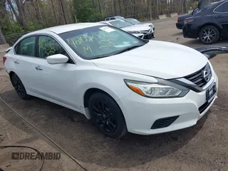 2016 Nissan Altima SL with VIN 1N4AL3AP1GC201767, listed as a IAAI auction lot 42050266 with 120,652 mi miles and . Bid and sale history available at carsss.com. Image 1.