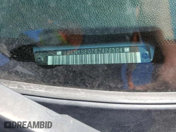 2011 Chevrolet Silverado 1500 LT with VIN 1GCNKSE07BZ426304, listed as a Copart auction lot 47527135 with 73,612 mi miles and Salvage Title. Bid and sale history available at DreamBid. Image 12.