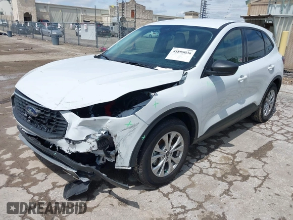 2025 Ford Escape Active z VIN 1FMCU0GN7SUA03259, wystawiony jako IAAI lot #41899036 z przebiegiem 189 mil mil oraz . Historia ofert i sprzedaży dostępna na DreamBid. Obrazek 2.