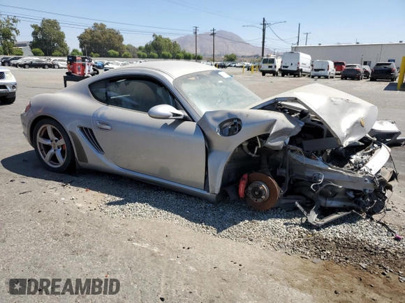 2006 Porsche Cayman S с VIN WP0AB298X6U784563, выставлен на аукционе Copart как лот 69819084 с пробегом 132 131 миль миль и Списание • Salvage title. История ставок и продаж доступна на DreamBid. Изображение 4.