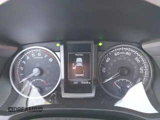 2023 Toyota Tacoma SR z VIN 3TYSZ5ANXPT128361, wystawiony jako IAAI lot #42060301 z przebiegiem 16 608 mil mil oraz . Historia ofert i sprzedaży dostępna na DreamBid. Obrazek 15.