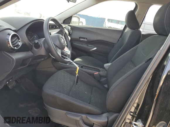 2023 Nissan Kicks SV with VIN 3N1CP5CV5PL558682, listed as a Copart auction lot 48479315 with 21,903 mi miles and Salvage Title. Bid and sale history available at DreamBid. Image 7.