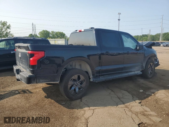 2024 Ford F-150 Lightning Flash with VIN 1FT6W3L75RWG27385, listed as a Copart auction lot 58961275 with 6,010 mi miles and Clean title. Bid and sale history available at DreamBid. Image 3.