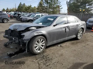 2016 Chrysler 300 Anniversary Edition with VIN 2C3CCARG0GH208612, listed as a Copart auction lot 89275815 with 111,553 mi miles and Clean Title. Bid and sale history available at DreamBid. Image 1.